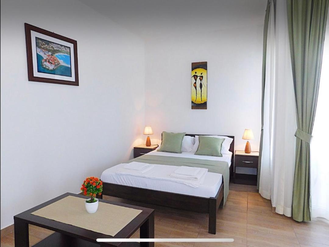 Lekic Apartment *